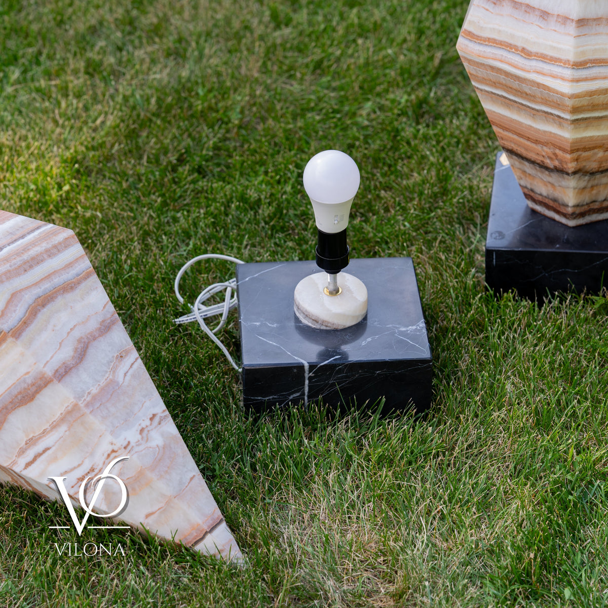 Sahara Onyx Bi-Pyramid Sculptural Lamp Pair – Natural Stone Lighting