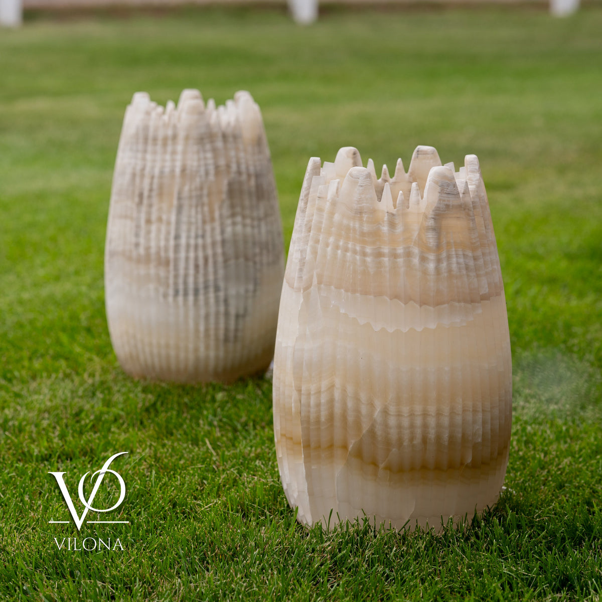 White Ice Onyx Crown Lamps - Sculptural Natural Stone Pair