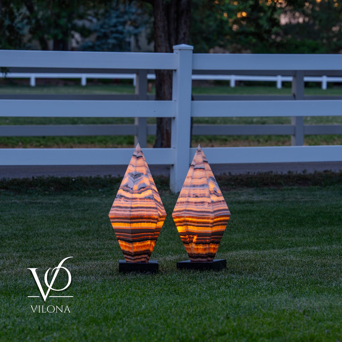 Sahara Onyx Bi-Pyramid Sculptural Lamp Pair – Natural Stone Lighting