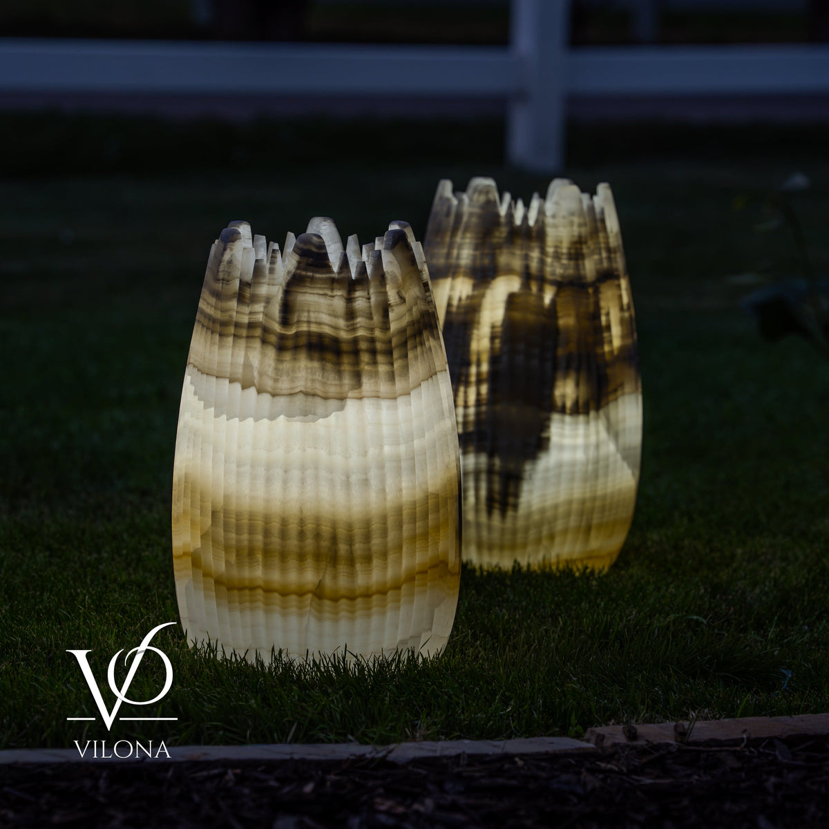 White Ice Onyx Crown Lamps - Sculptural Natural Stone Pair