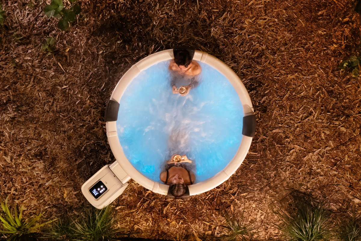 Denver 6-Person Rigid Hot Tub with Hydro Jets