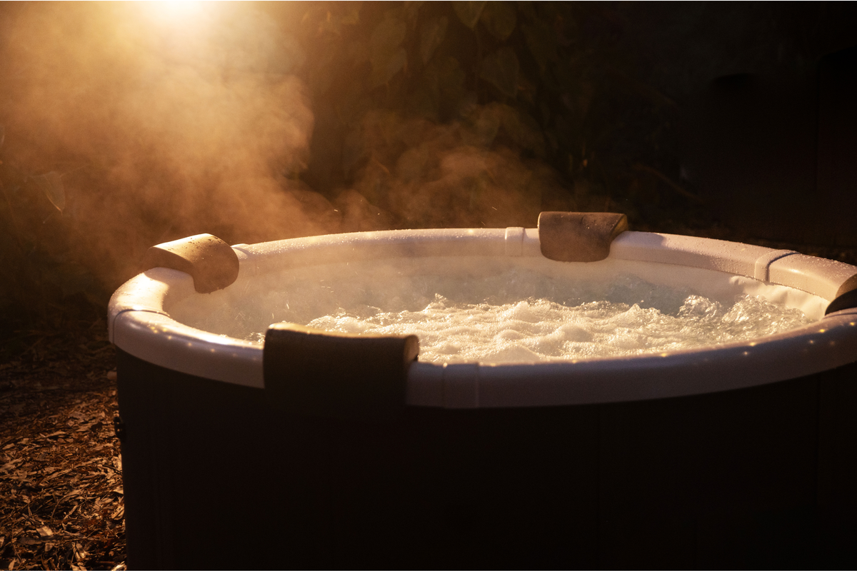 Denver 6-Person Rigid Hot Tub with Hydro Jets