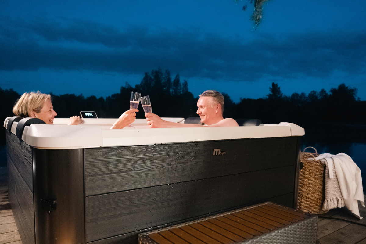 Oslo 6-Person Rigid Hot Tub with Hydro Jets and LED Lighting